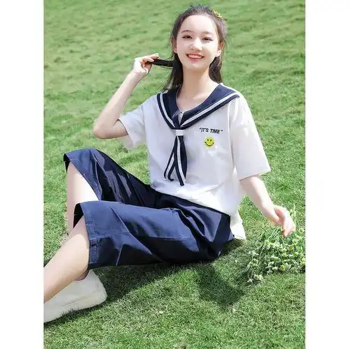 日本校服学生制服图片