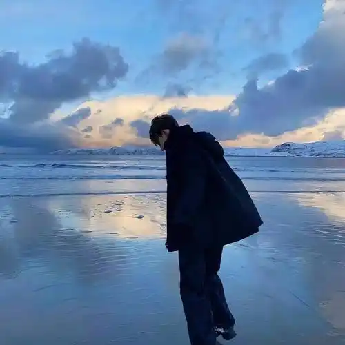 男生头像 | 不露脸的高级感男头_表示歉意_信息_错误