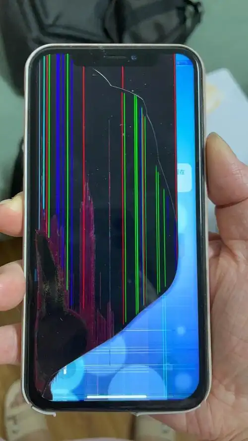 手机屏幕碎了一定要换屏吗,手机屏碎了值得换吗