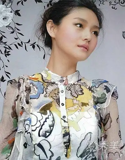 大s徐熙媛青涩旧照曝光 长相清纯