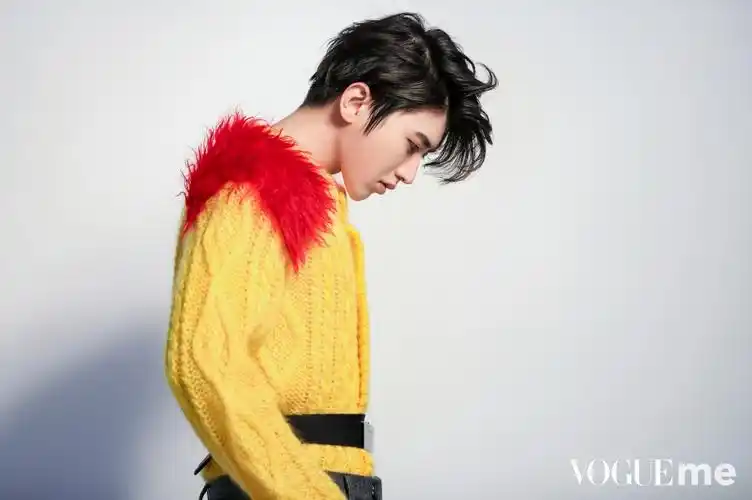 蔡徐坤5k壁纸_4k明星图片高清壁纸_墨鱼部落格