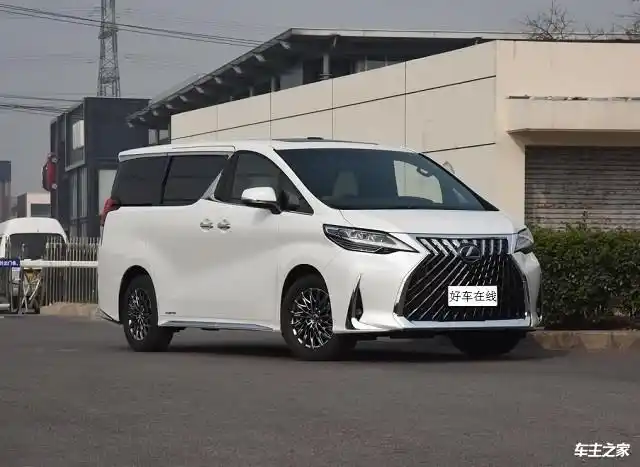 厦门丰田商务车7座最新款行情加价68万起