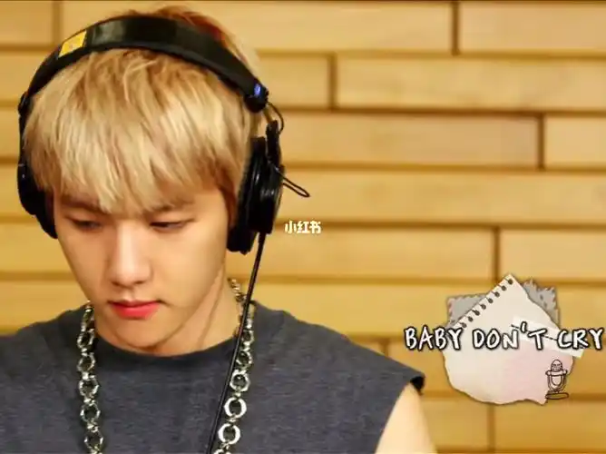 金俊勉  #exo  #边伯贤  #朴灿烈  #都暻秀  #smtown