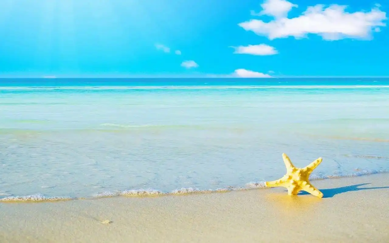 湛蓝唯美海滩风景图片桌面壁纸