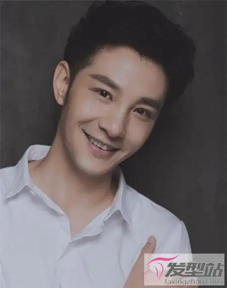 两边侧削男士短发 帅气爆款韩式男发_发型站_最新流行发型设计发型