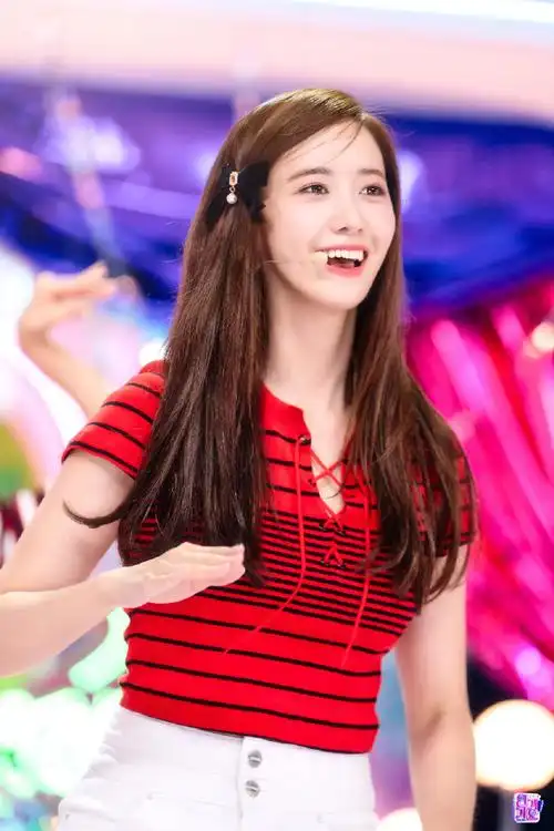 林允儿 人气歌谣 forever1 高清图片18p 舞台允@limyoona90