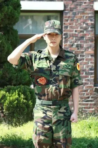 李准基郑允浩苏志燮崔珉豪宋承宪安宰贤李钟硕李钟硕张根硕李东海