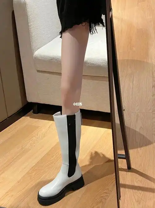 就算是40度天气也挡不住我穿这款长筒靴