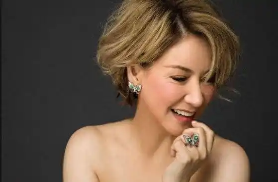 盘点:香港十大殿堂级女歌手,王菲进不了前五,第一名众望所归?