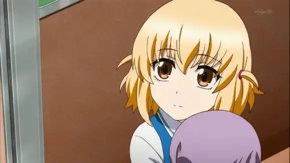 动漫里喜欢卖"萌"的黄毛女