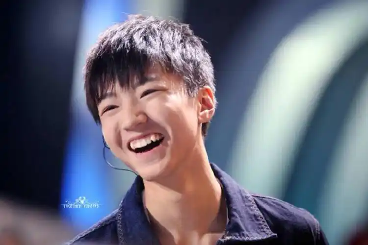 王俊凯# 20141126梦想星搭档.最害怕笑意… - 堆糖,美图壁纸兴趣汕