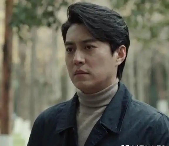 《纵有疾风起》:靳东"栽了"!宋佳表现惊人,力抢"1号"主演