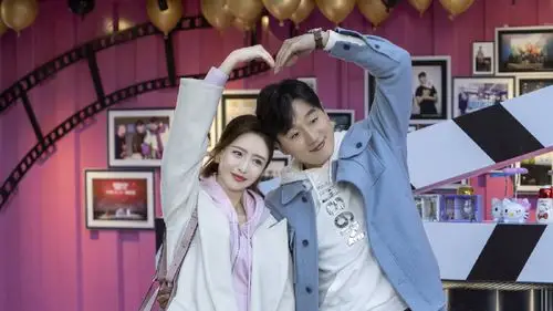 佟大为佟丽娅领衔主演的#爱的厘米[超话. 来自影视口碑榜 - 微博