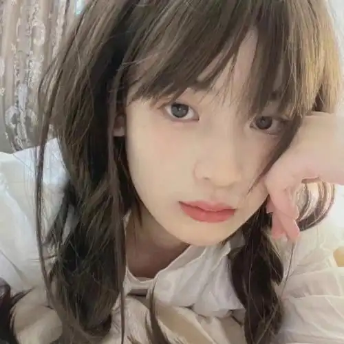 萌萌的女生头像