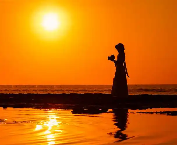 涠洲岛日出最佳地点(欣赏涠洲岛的绝美日出)