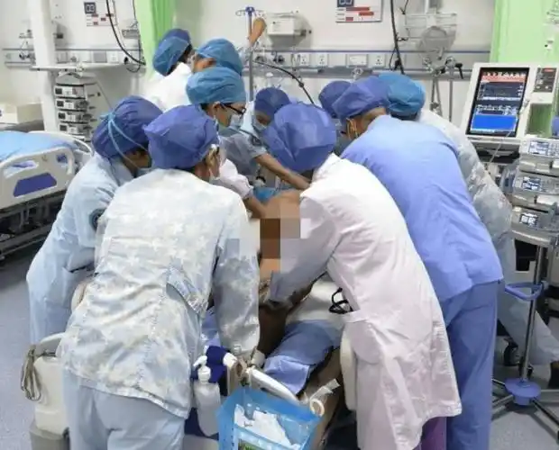 长沙3名女大学生纵欲上瘾,致终身不孕:这件事别再干了!_孙侨潞