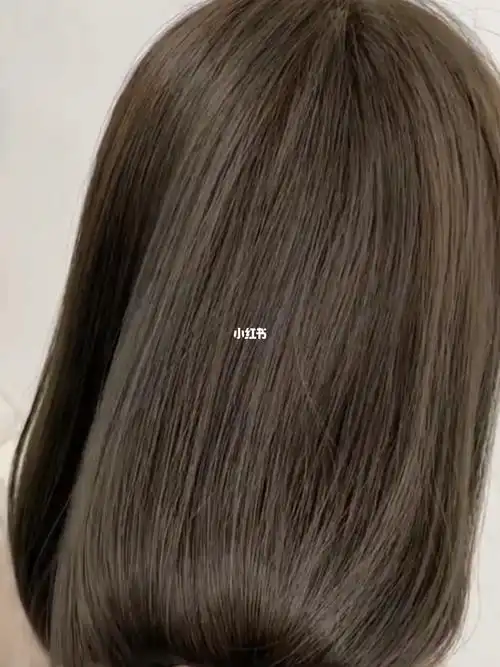 亚麻青棕显白发色重庆染发