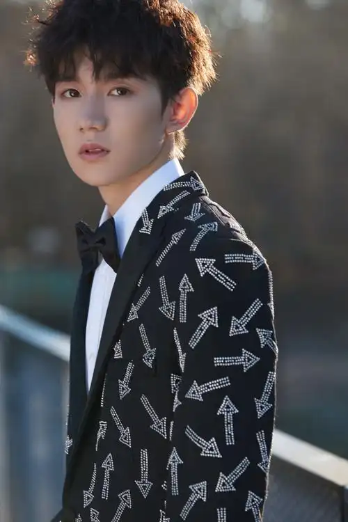 王源- 堆糖,美图壁纸兴趣社区