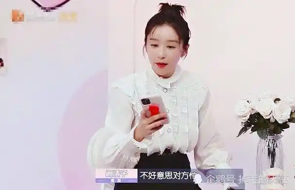阚清子被张子枫好友删除,电话被陈伟霆拒接,如今妈妈成大粉_合作_网友