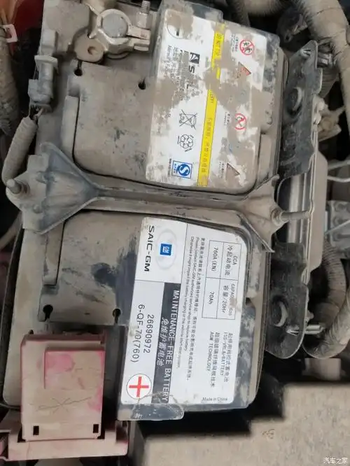 赛欧35年换电瓶