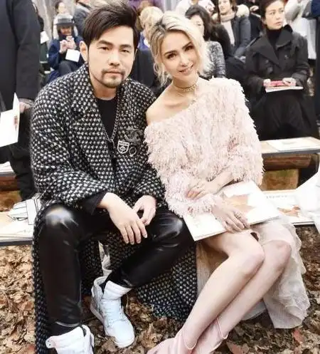 30岁昆凌自曝严重焦虑!跟周杰伦婚后压力巨大,担心配不上对方