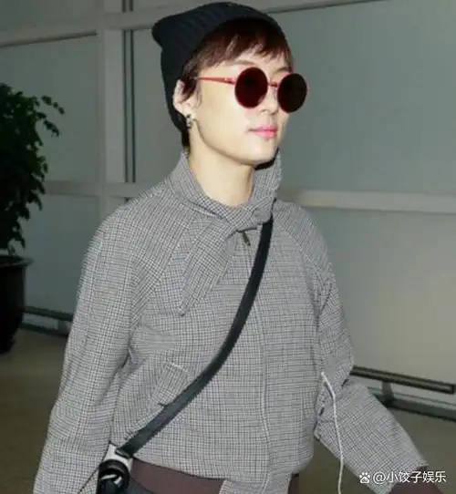 孙俪现身香港游玩,养生过度引发了很多网友的质疑