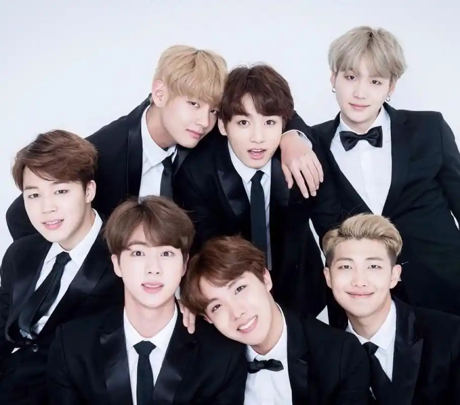 防弹少年团(bts),金南俊(rap monster),金硕珍(jin)