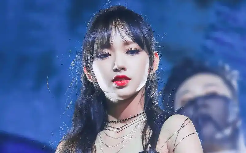 程潇 竖屏合集③ 4k【奶潇】黑长直,初期可爱