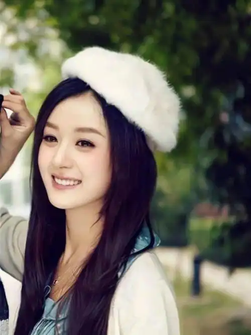 赵丽颖的早期照片让我明白有些人能成大明星是有道理的