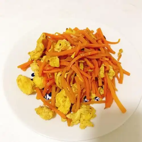 玳米做的胡萝卜炒鸡蛋