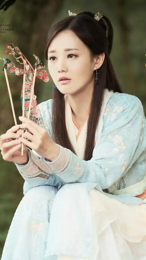 李一桐的黄蓉美到天际,为什么这版《射雕英雄传》就是火不了?