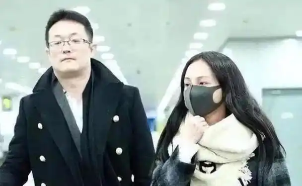 马伊琍和姚笛文章的"暗中较劲",多年后发现,她的选择多么明智