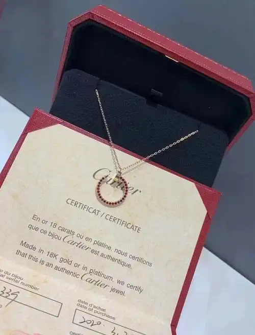 卡地亚满钻红宝石项链