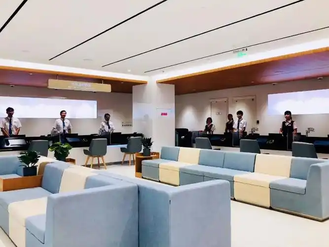 京城首家招商银行30网点来了科技金融生活只为带给您更佳体验