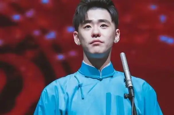 不参加德云社封箱大典自顾去开演唱会渐行渐远的张云雷要干啥