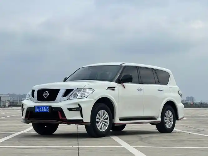 到店19年中东版途乐,原版原漆,6万多公里,车况没啥说的,不谈价格只说