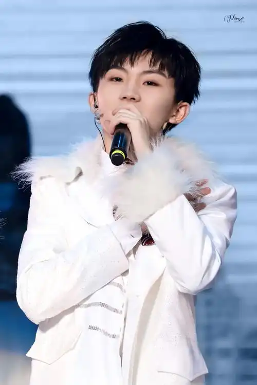 时代少年团队长-马嘉祺#马嘉祺个人ep所以开始既定重启的星期一#90