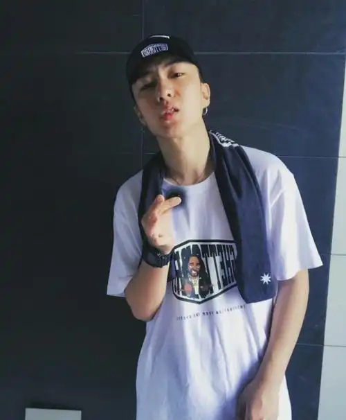 showloteam 王梓宁