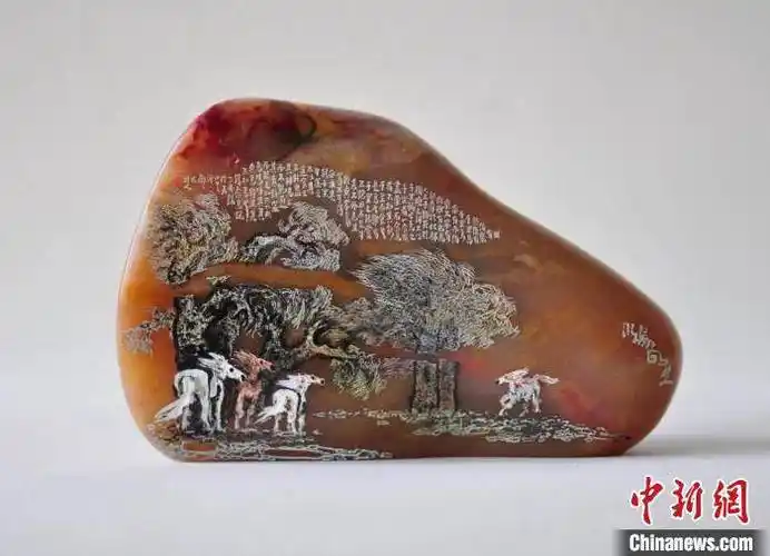 "微雕大师"邹本卫:匠心技艺心手相传