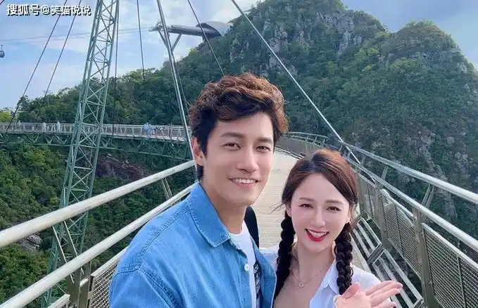 原创陈乔恩晒自拍视频怼脸拍状态佳丈夫艾伦同框出镜好恩爱