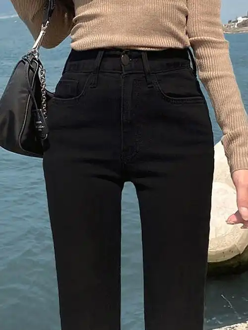 纯黑色牛仔裤女高腰显瘦小脚裤百搭弹力紧身春秋时尚九分铅笔长裤