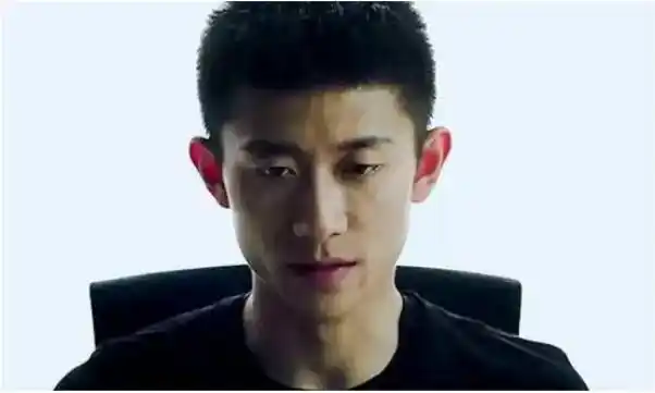 肖战照片2021最新寸头,肖战图片最新2022高清笑容-天晟网