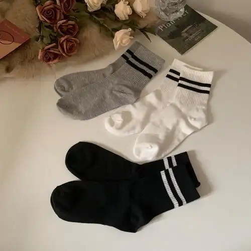 实拍实价袜子女中筒袜纯色无骨堆堆袜外穿配紧身裤子运动中长袜女