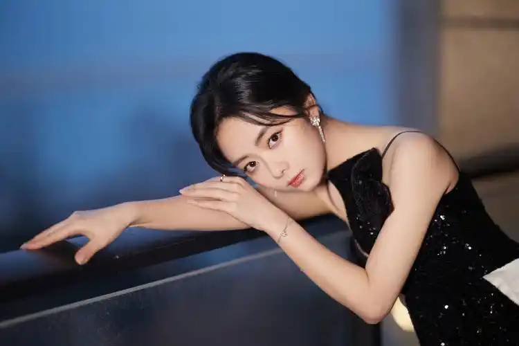 谭松韵 - 堆糖,美图壁纸兴趣社区