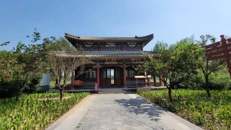 关守龙作品亮相北京团河乾隆行宫-翡翠玉石-雕塑头条-雕龙客-雕塑与