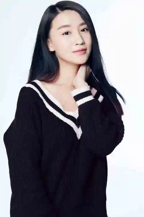 p>马歌(原名马妍婷),1993年11月25日出生于上海,中国内地女演员.