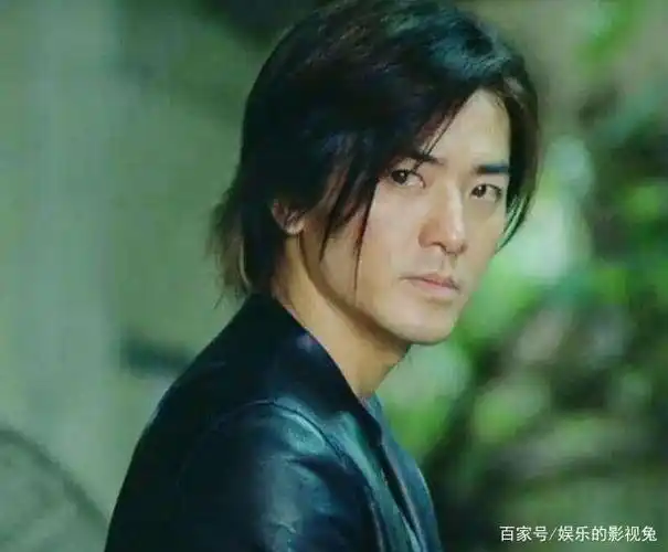 1996年香港电影排行前十名,郑伊健扛住了周星驰,成龙的"强势"_影视