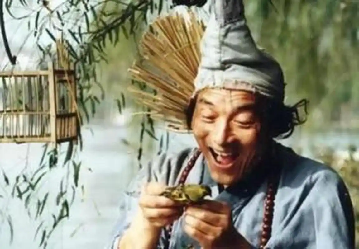 1985年,电视剧《济公》让游本昌家喻户晓,没想到,他却把剧组给告上了