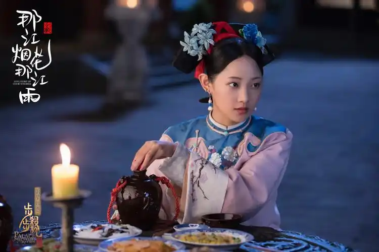 吴佳怡暑期霸屏模式开启02天舞纪那江开播