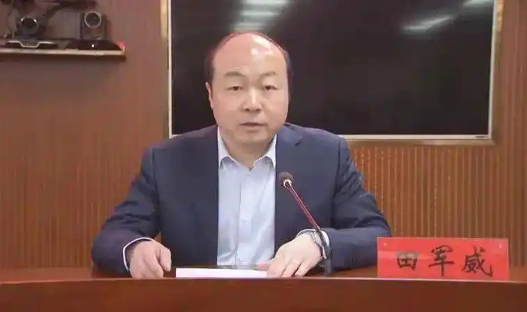 关注以学促干知行合一玉田县学习贯彻党的十九届六中全会精神专题研讨